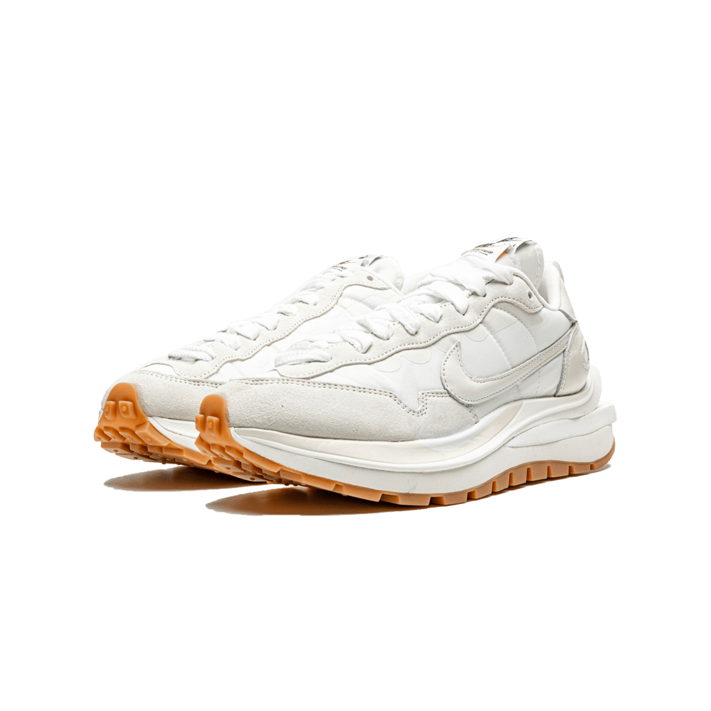 Nike x sacai Vaporwaffle Sail Gum