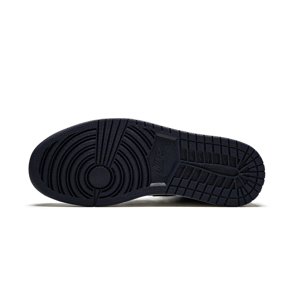 Air Jordan 1 Retro High Obsidian UNC