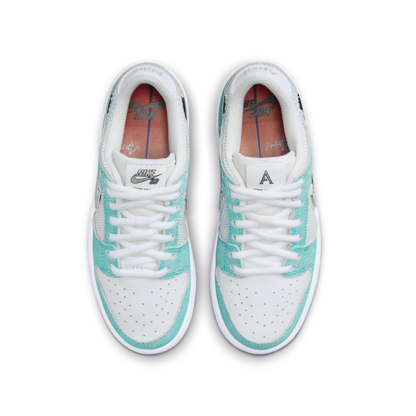 Nike SB x April Skateboards Dunk Low Pro