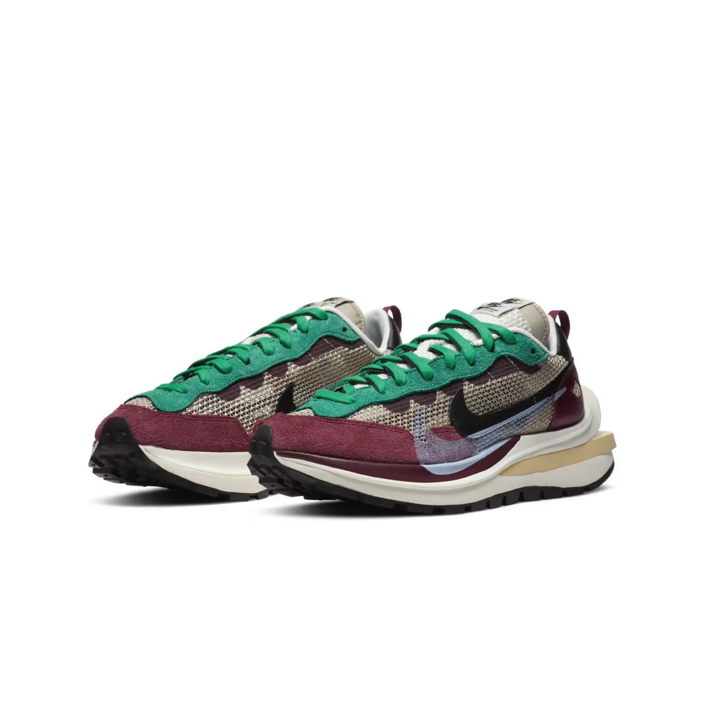 Nike Vaporwaffle x sacai Villain Red Neptune Green