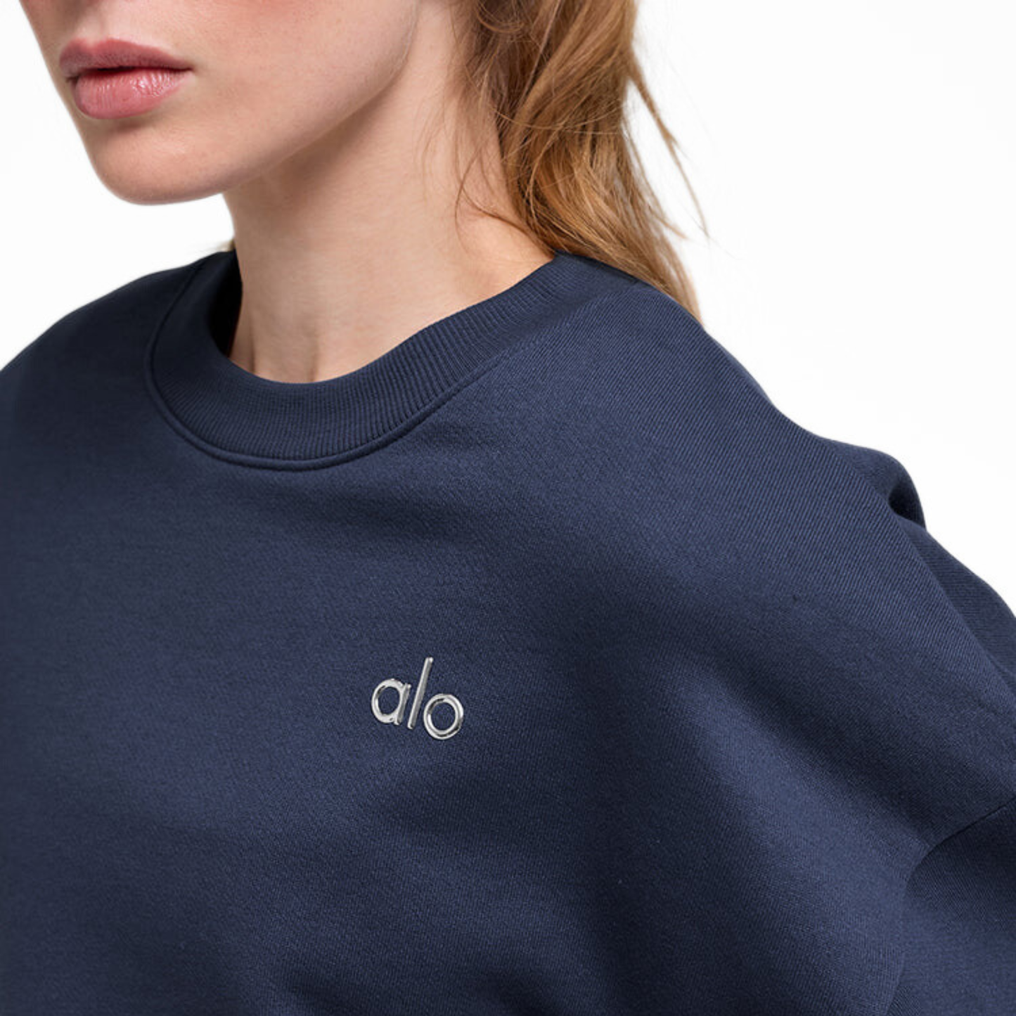 Alo Accolade Crew Neck Pullover Navy