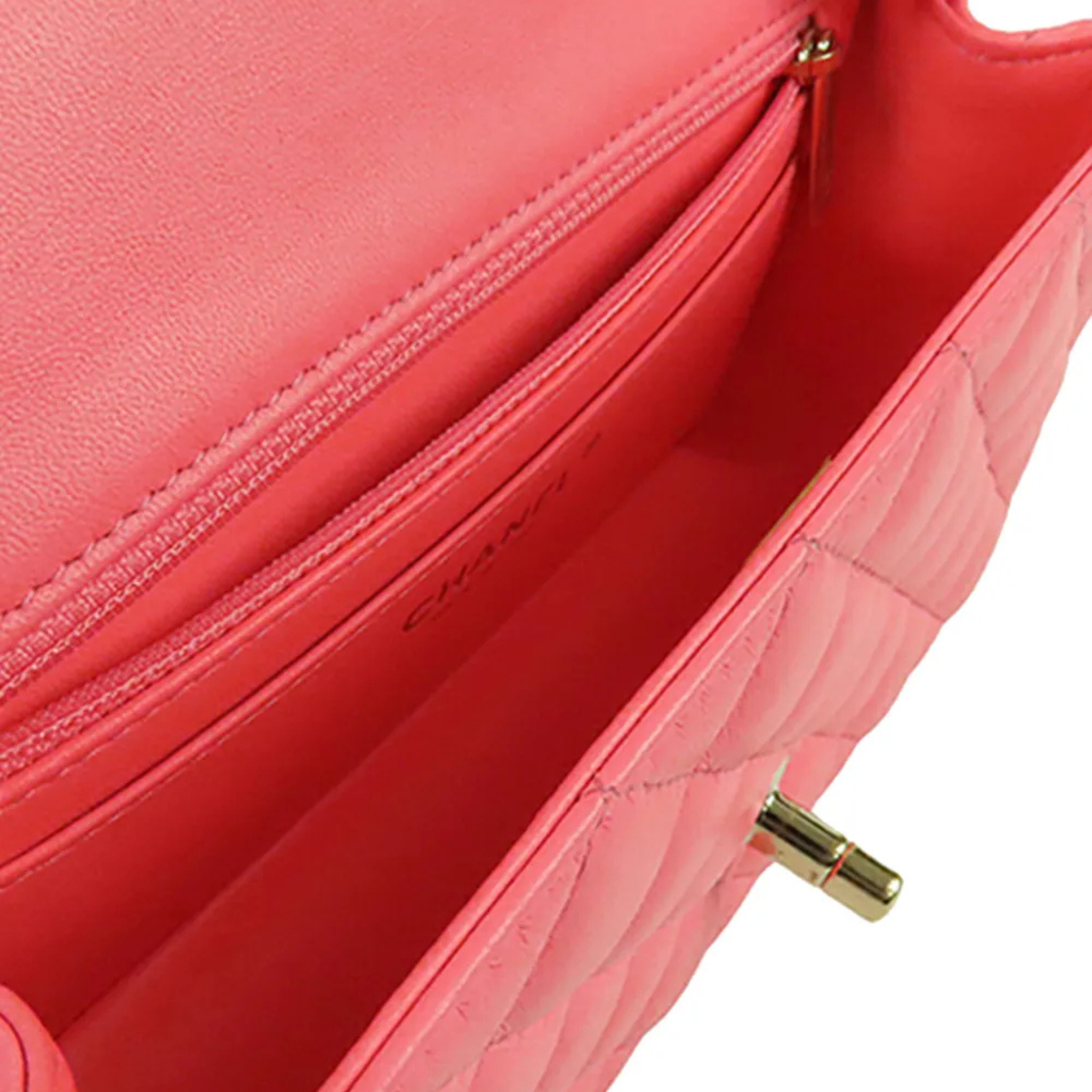Chanel Lambksin Medium - Pink Coral