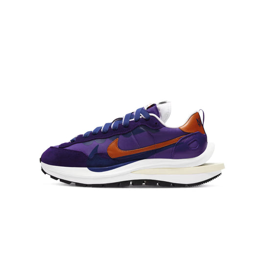 Nike x sacai Vaporwaffle Dark Iris