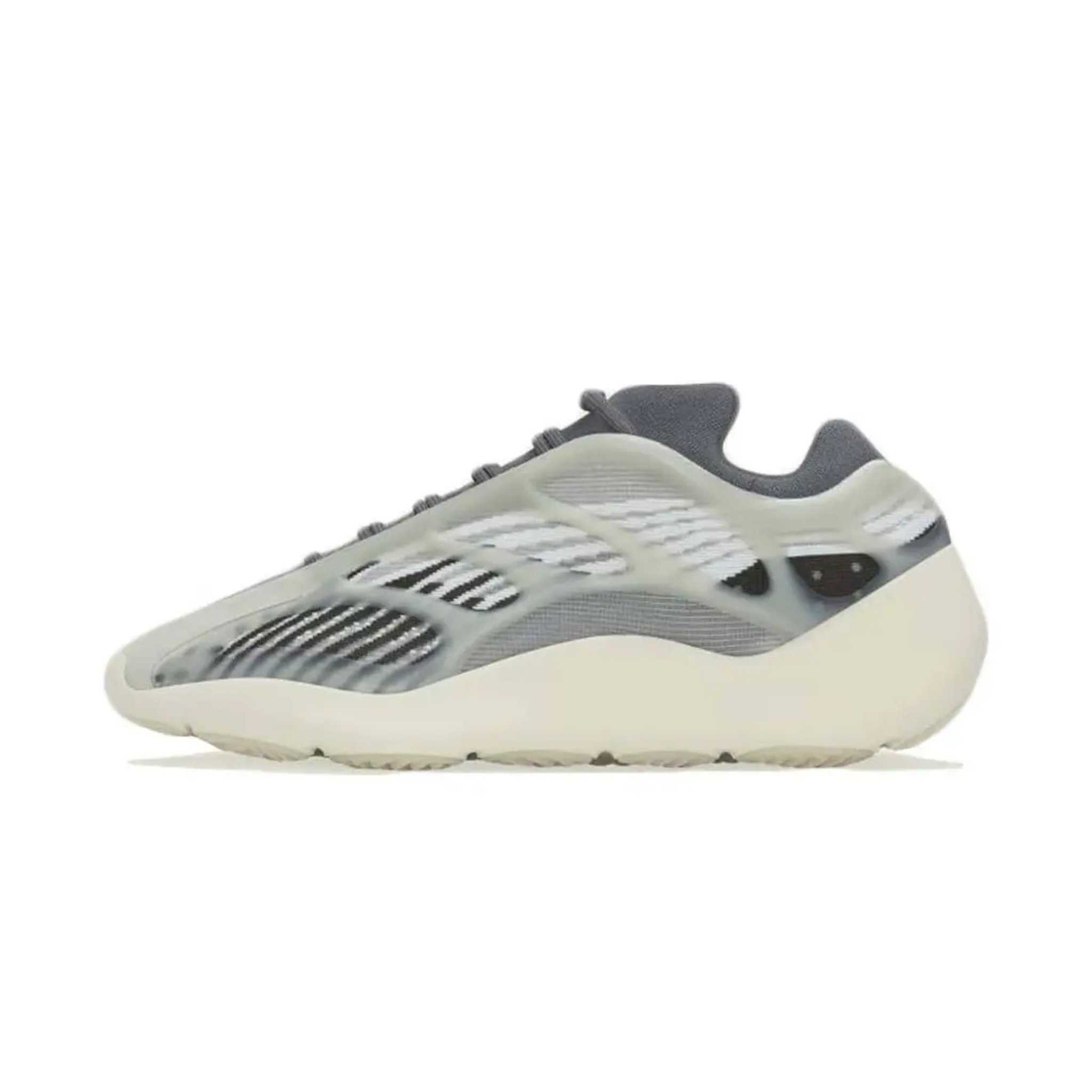 Yeezy Boost 700 V3 Fade Salt - 48h