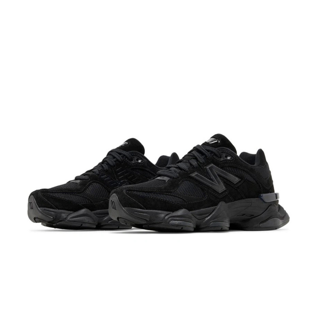 New Balance 9060 Triple Black