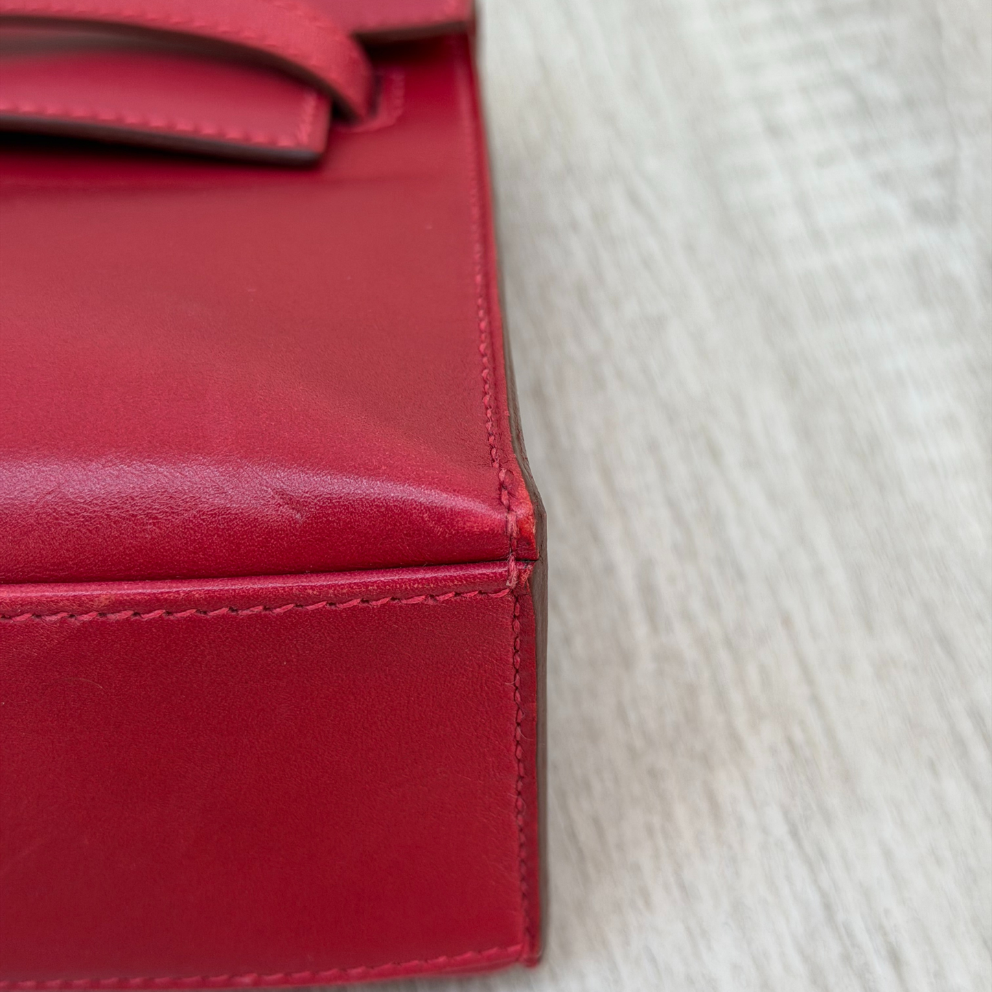 Hermes Pochette Kelly Handbag in Ruby Red