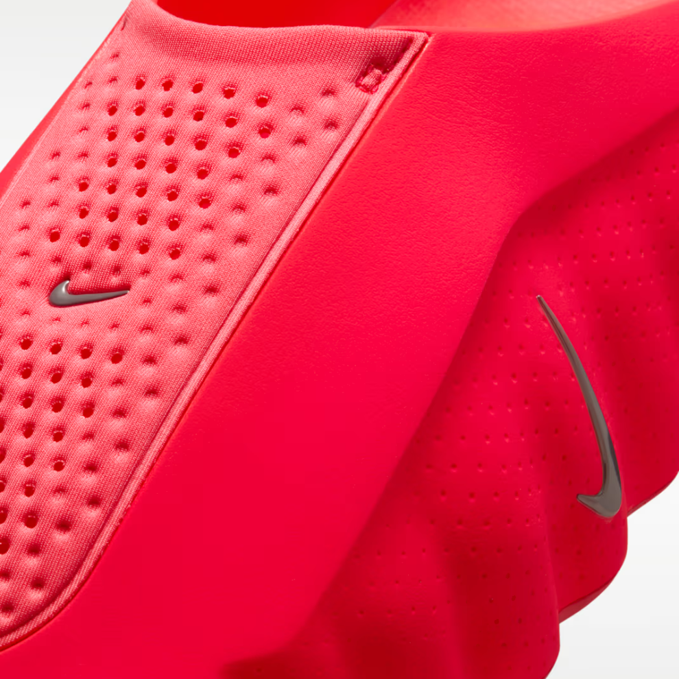 Nike Mind 001 Slide Solar Red