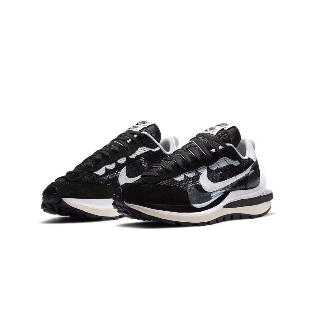 Nike Vaporwaffle x sacai Sport Black White - 48h