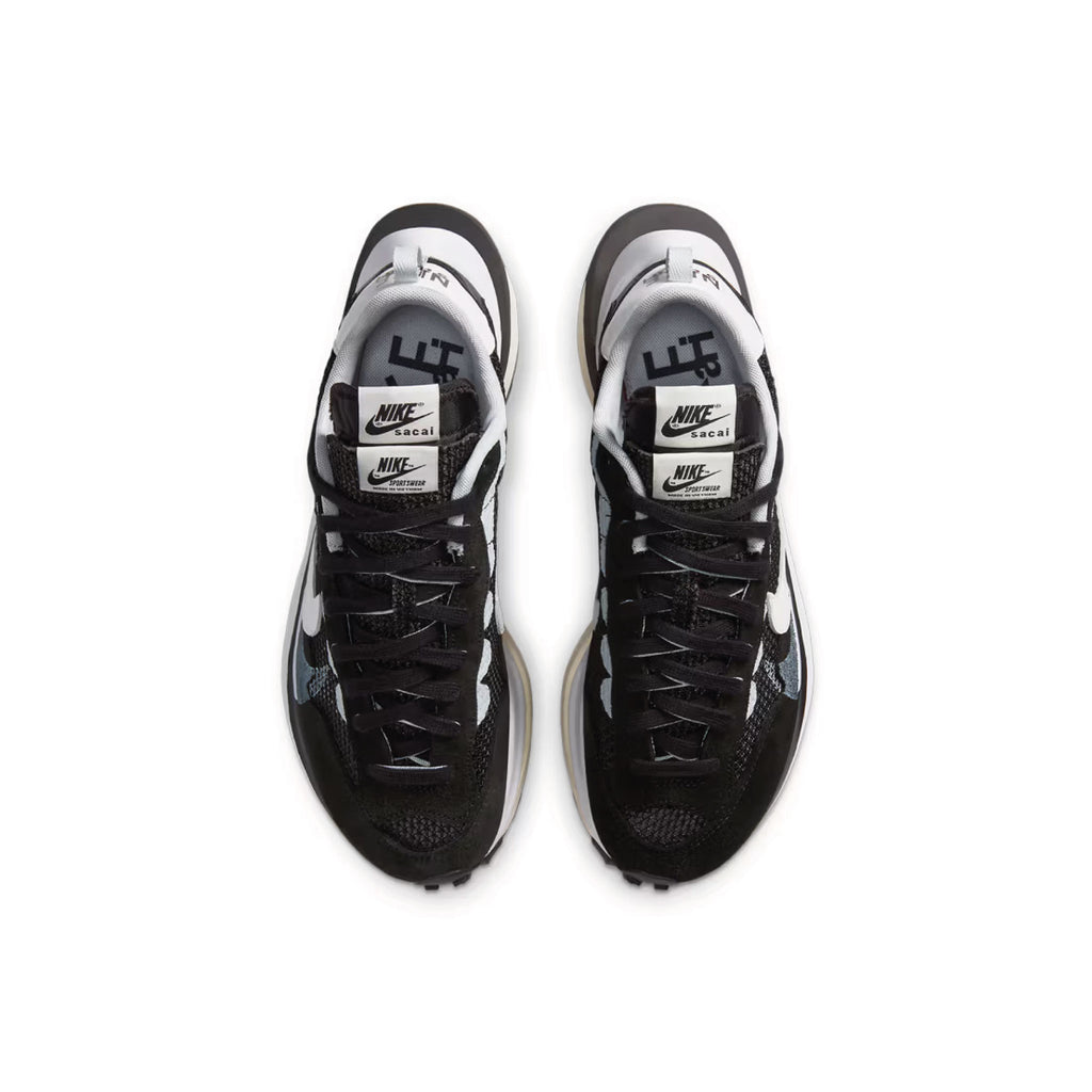 Nike Vaporwaffle x sacai Sport Black White - 48h