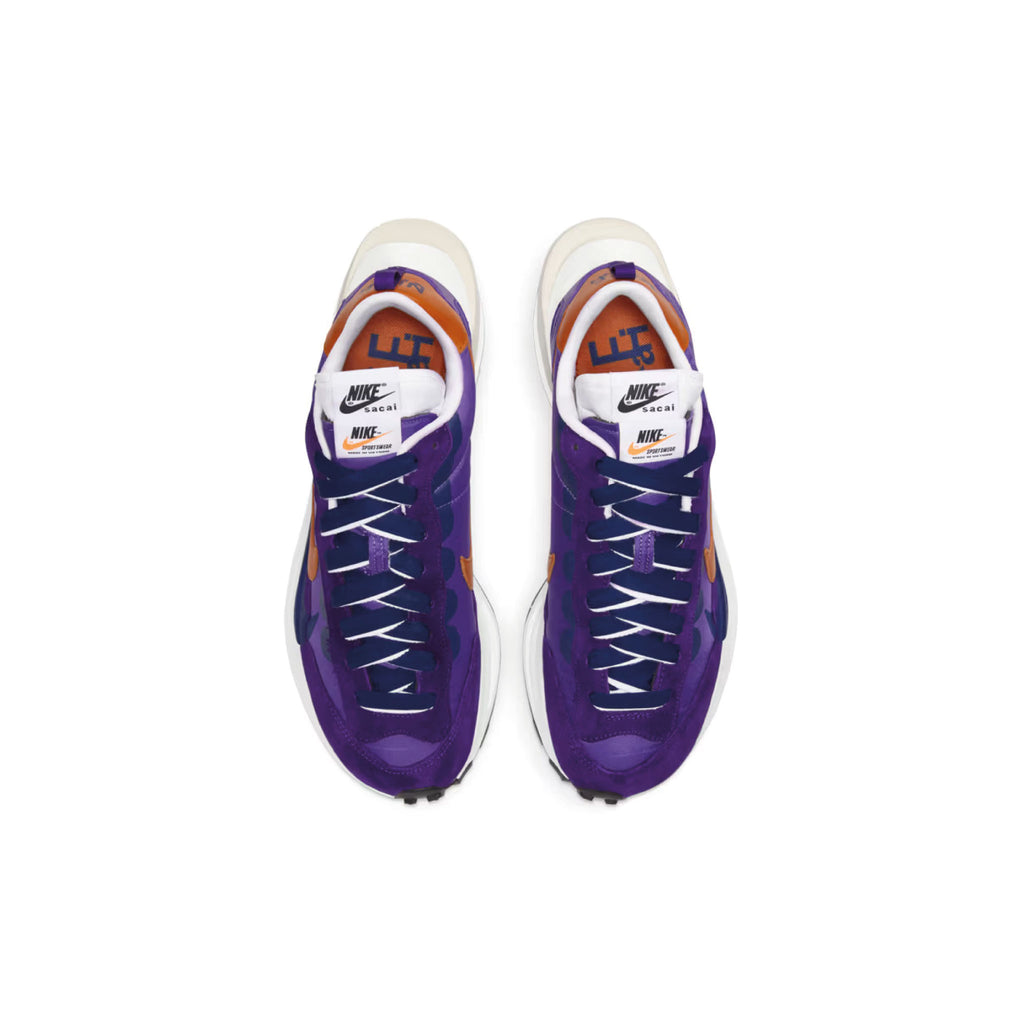 Nike x sacai Vaporwaffle Dark Iris