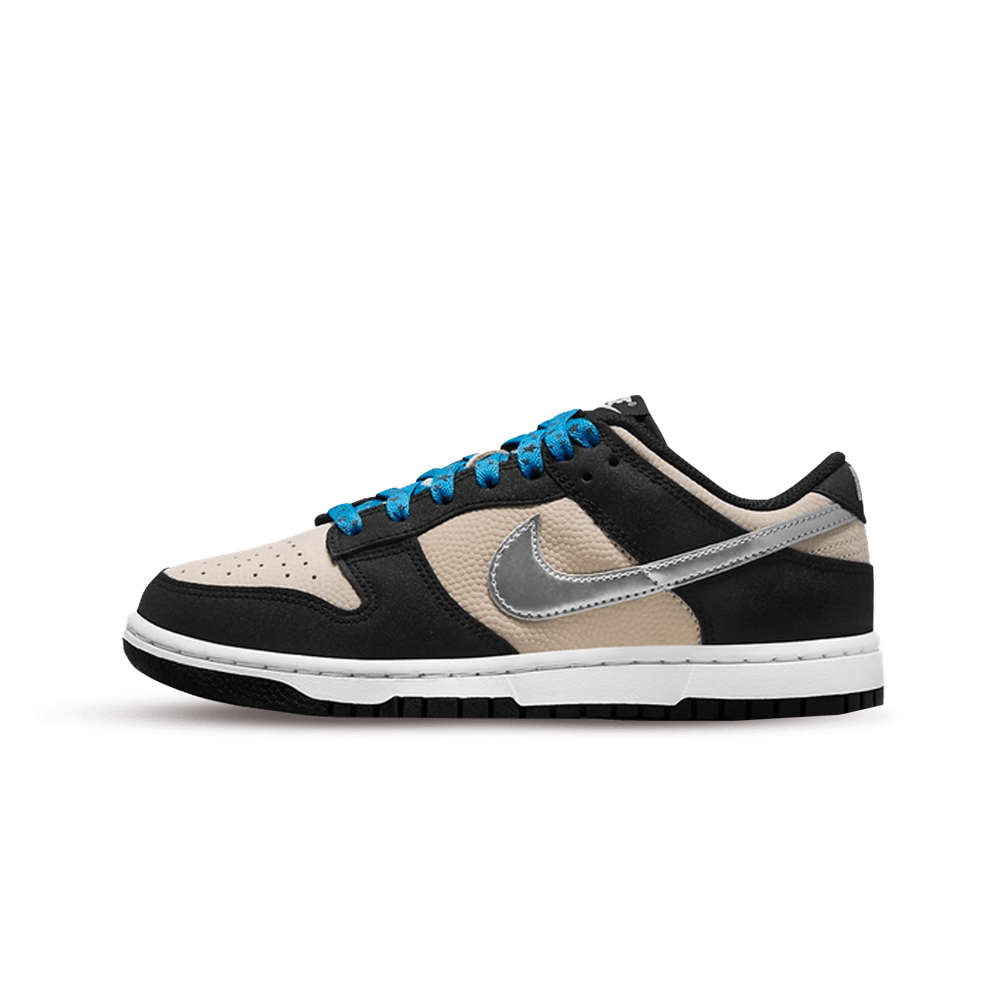 Nike Dunk Low Starry Laces